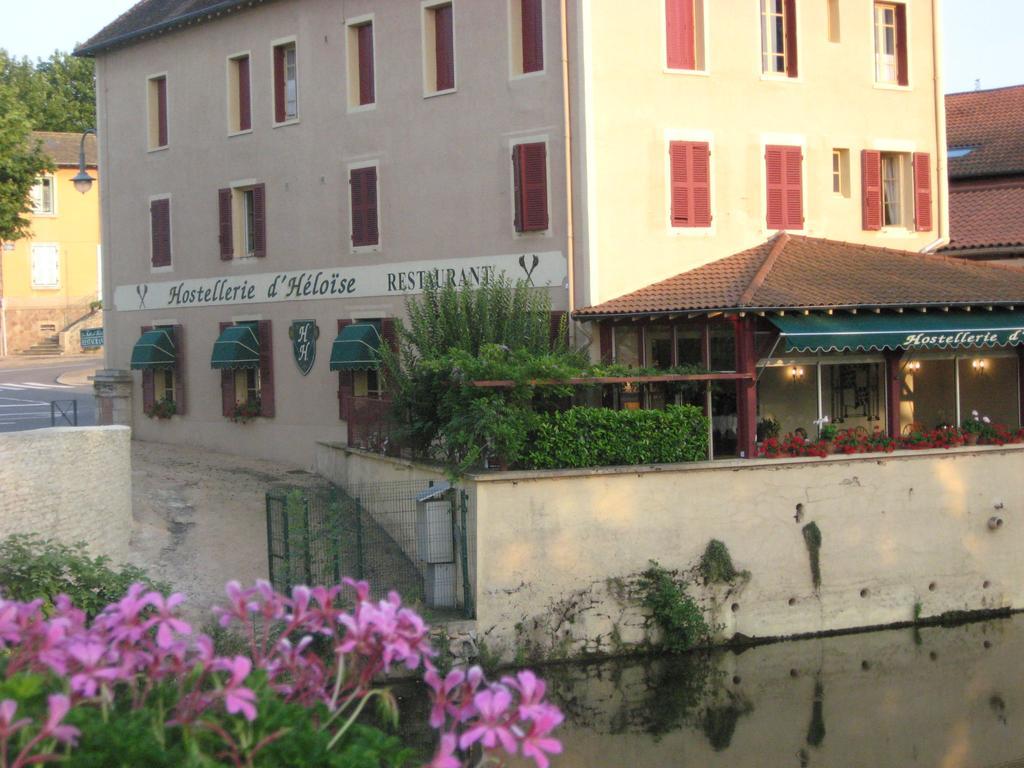 Hostellerie D'Heloise Logis Cluny Kültér fotó